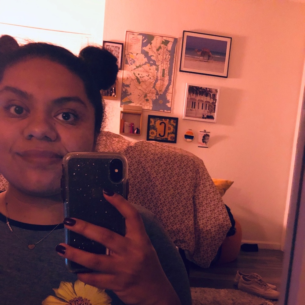 Meet your Posher, Maria